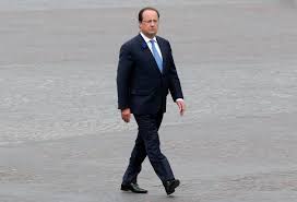 You are currently viewing François Hollande isolé de tous n’avait plus le choix !